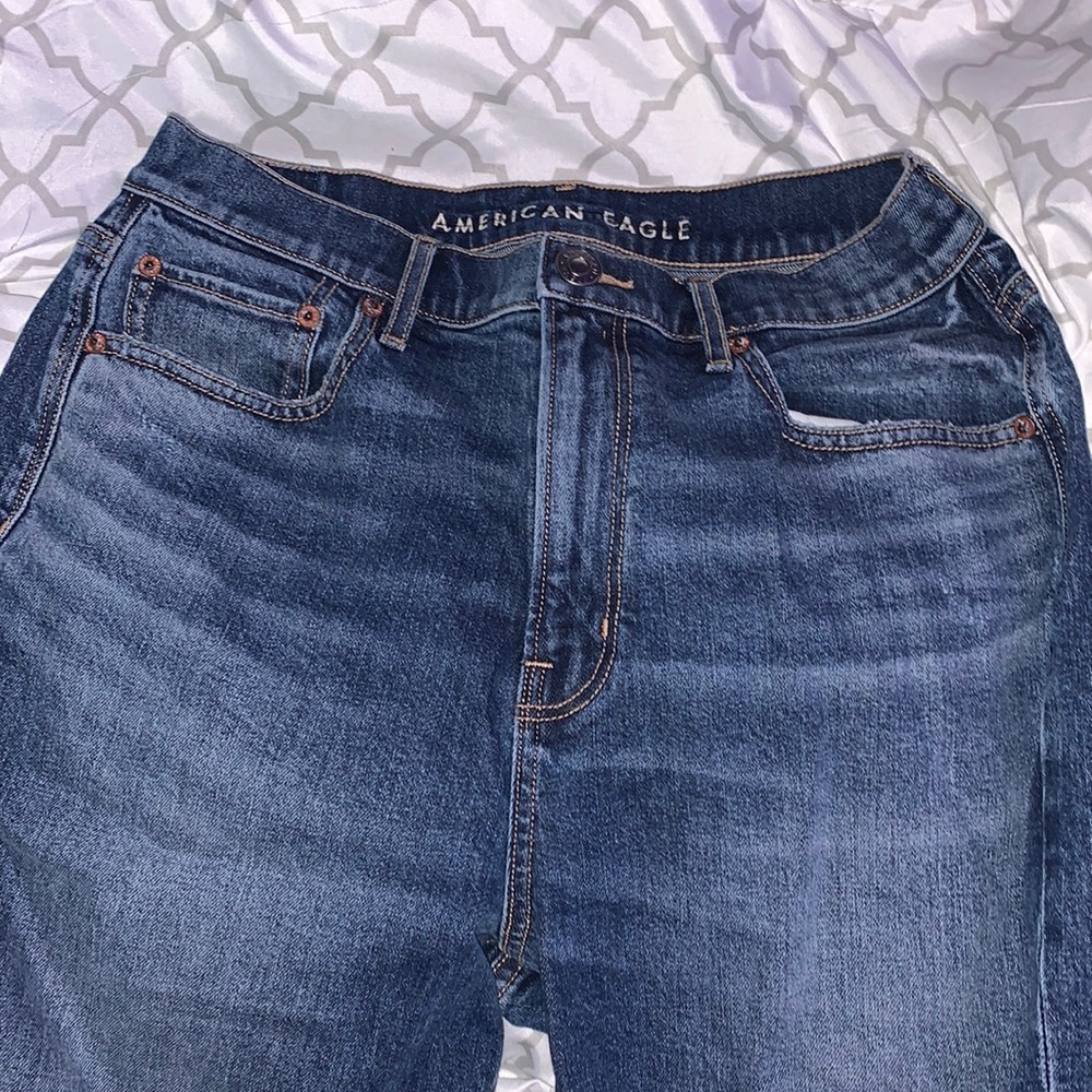 american eagle highest rise 90’s boyfriend jean